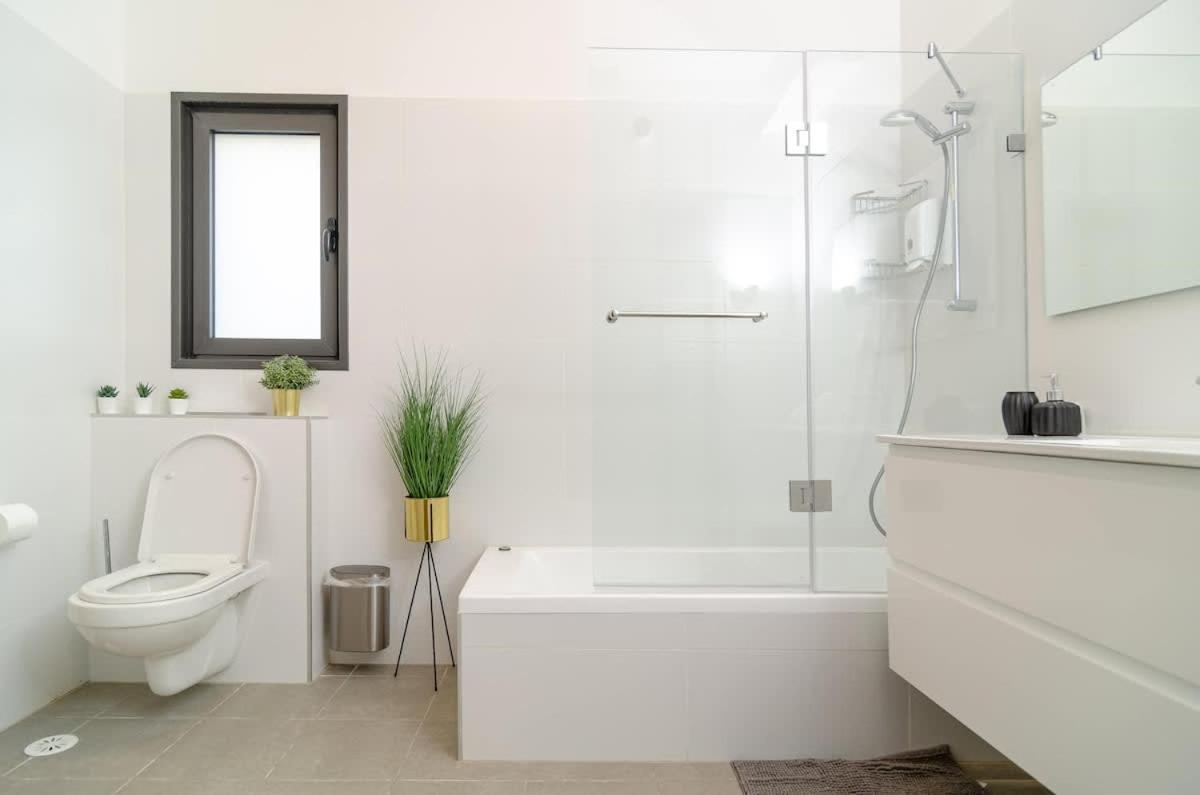 Michaelangelo Luxury Garden Apartment With Private Pool Tibériade Extérieur photo